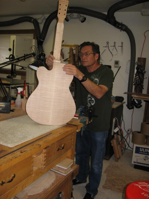 LCM Guitar fitting neck